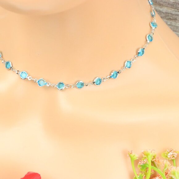 "Minimalist Necklace – Timeless, Elegant Jewelry for Her, MAR091093 - Picture 8 of 10